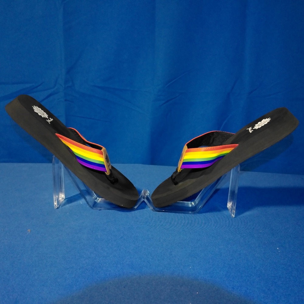 Yellow Box Womens Rainbow Striped Platform Wedge Flip Flop Sandals Black 7.5